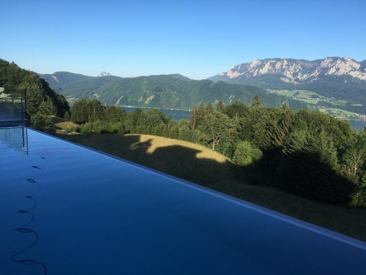 נוסדורף אם אטרסי Attersee Luxury Design Villa With Dream Views, Large Pool And Sauna מראה חיצוני תמונה