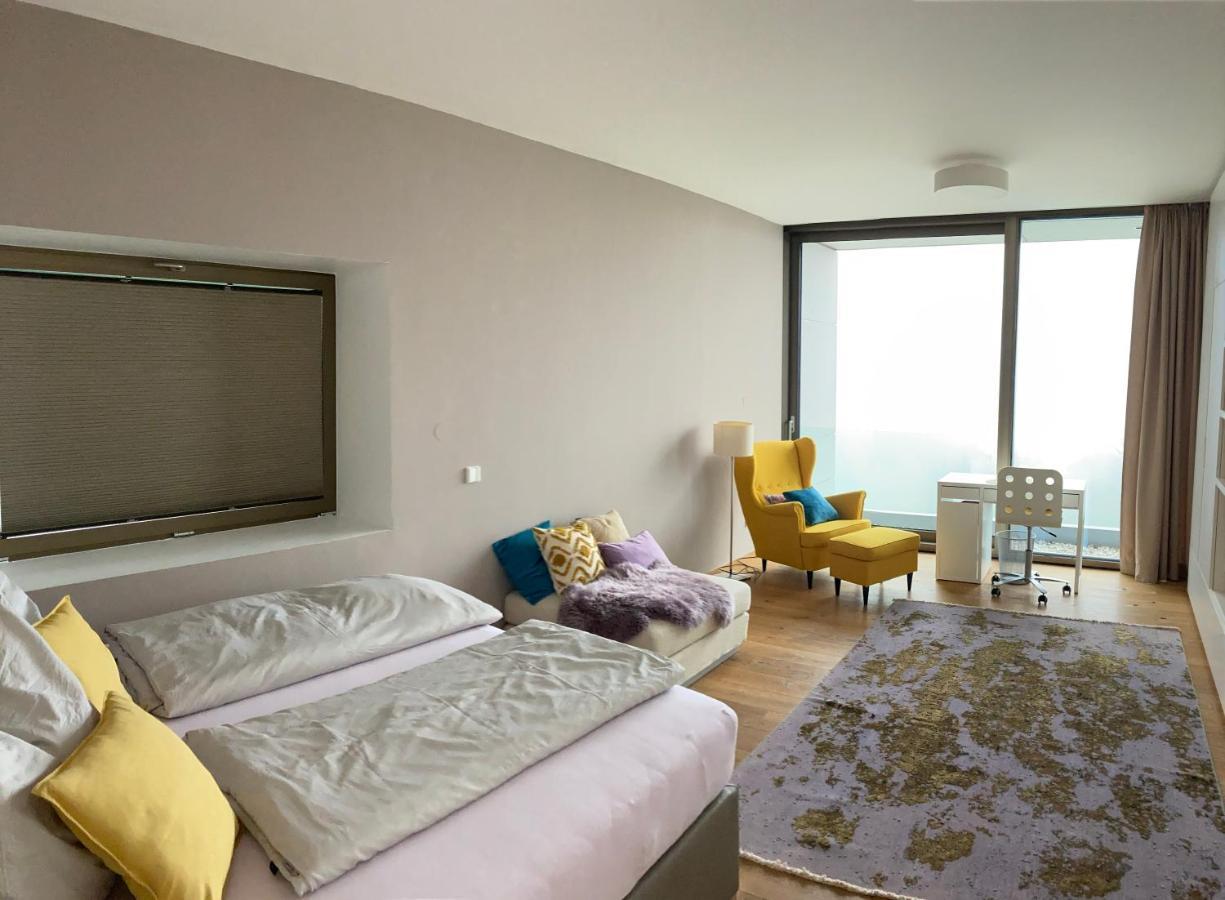נוסדורף אם אטרסי Attersee Luxury Design Villa With Dream Views, Large Pool And Sauna מראה חיצוני תמונה