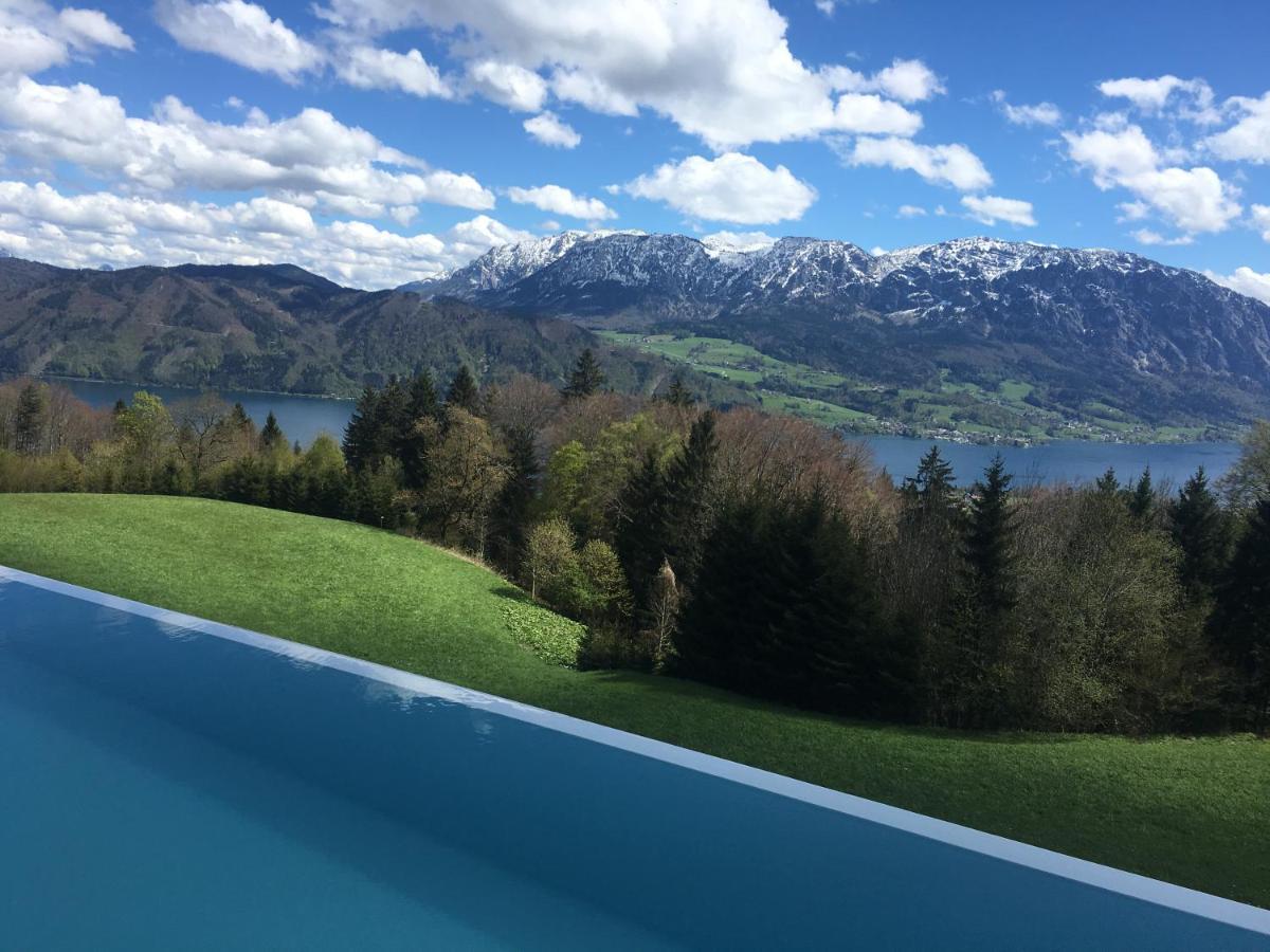 נוסדורף אם אטרסי Attersee Luxury Design Villa With Dream Views, Large Pool And Sauna מראה חיצוני תמונה